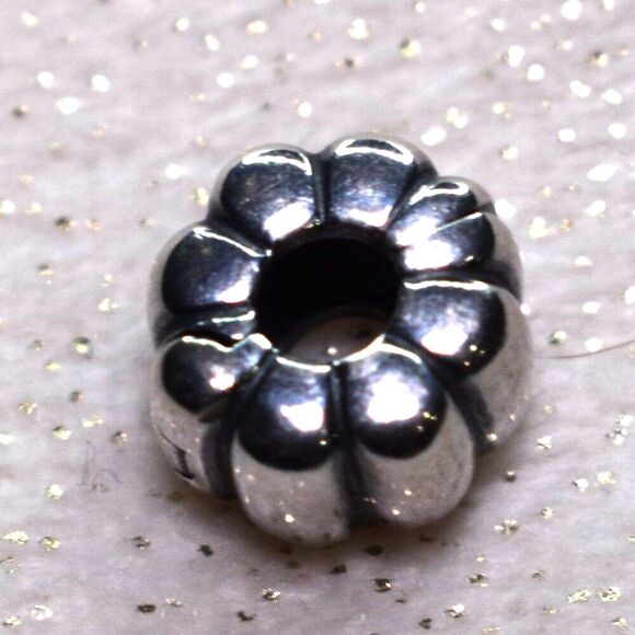 Pandora Sterling Silver Flower Charm Spacer Classic Floral Bead - Picture 6 of 6
